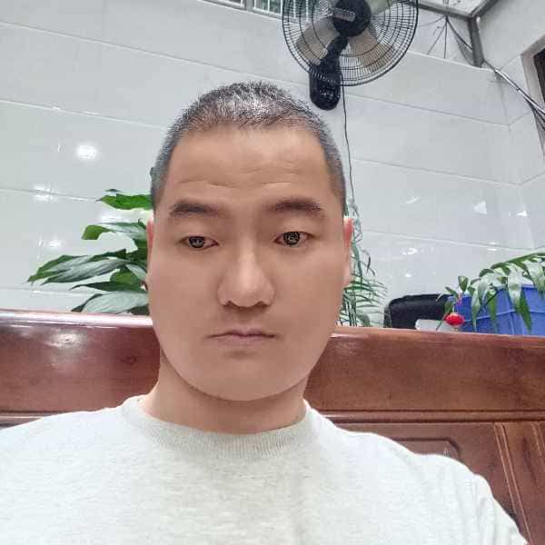福建35岁单身帅哥真诚找对象-黑龙江征婚相亲网