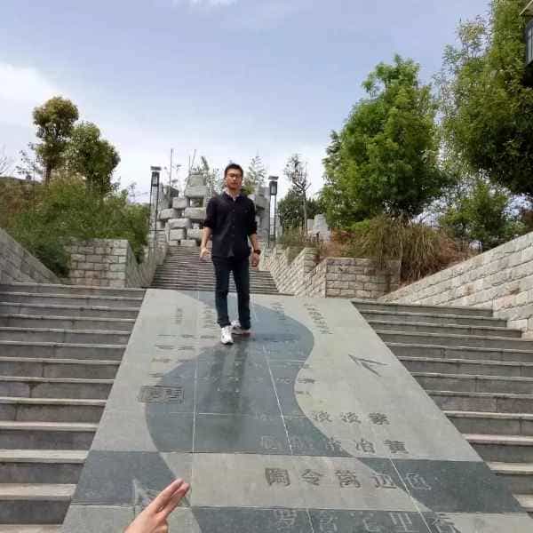 陕西27岁单身帅哥真诚找对象-黑龙江征婚相亲网