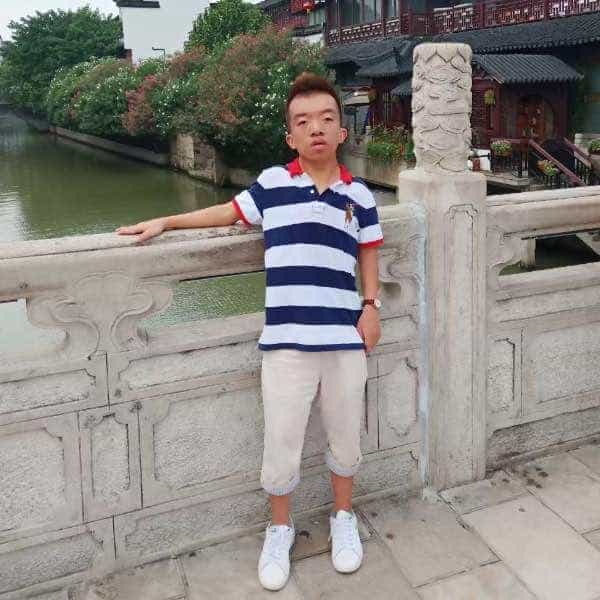 吉林27岁单身帅哥真诚找对象-黑龙江征婚相亲网