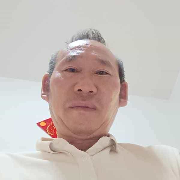 云南55岁单身帅哥真诚找对象-黑龙江征婚相亲网