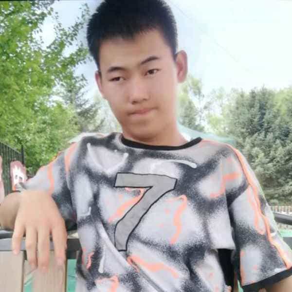 天津20岁单身帅哥真诚找对象-黑龙江征婚相亲网