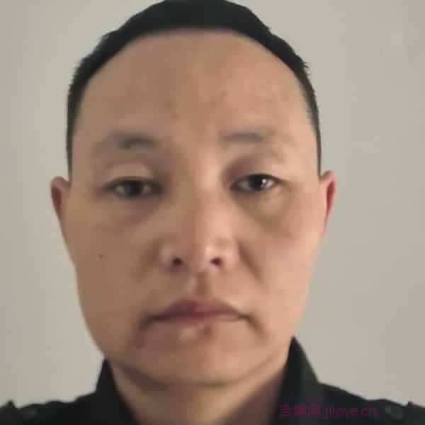 青海35岁单身帅哥真诚找对象-黑龙江征婚相亲网