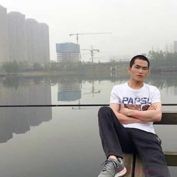 广西31岁单身帅哥真诚找对象-黑龙江征婚相亲网